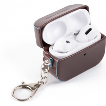 Чехол для наушников PIQUADRO BLUE SQUARE AC5308B2/MO коричневый натуральная кожа Чехол для наушников PIQUADRO BLUE SQUARE AC5308B2/MO коричневый натуральная кожа